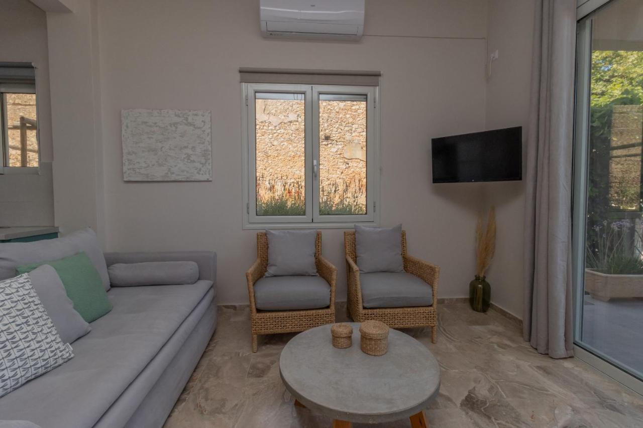 Phaos I Apartment Kyparissia Luaran gambar
